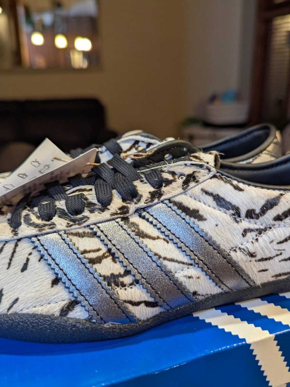 Adidas Tokyo W Women's 5 White Black Cow Fur New in Box